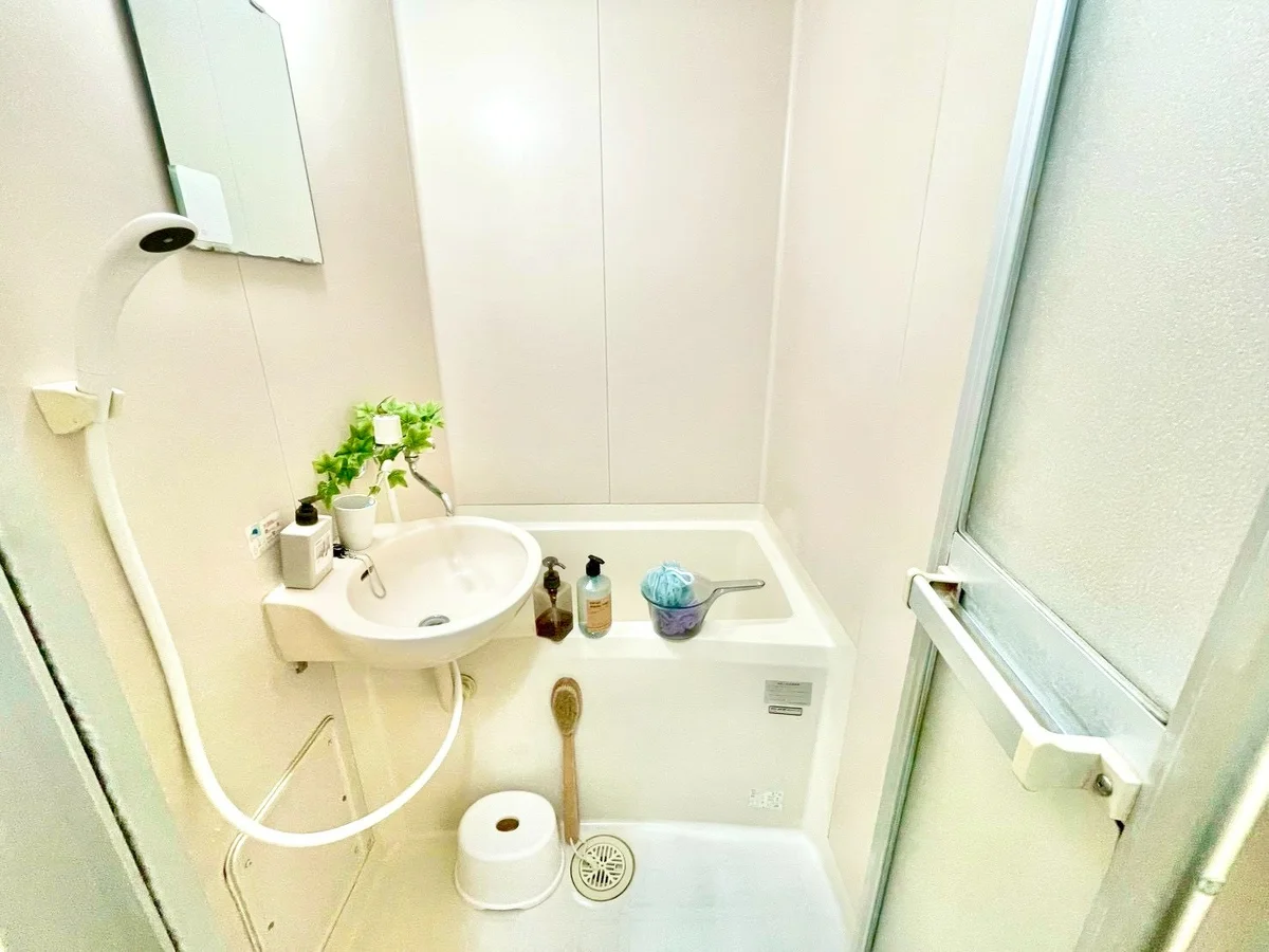 ※撮影用の観察植物・食器調理器具・雑貨類等はございません。※写真は現況優先