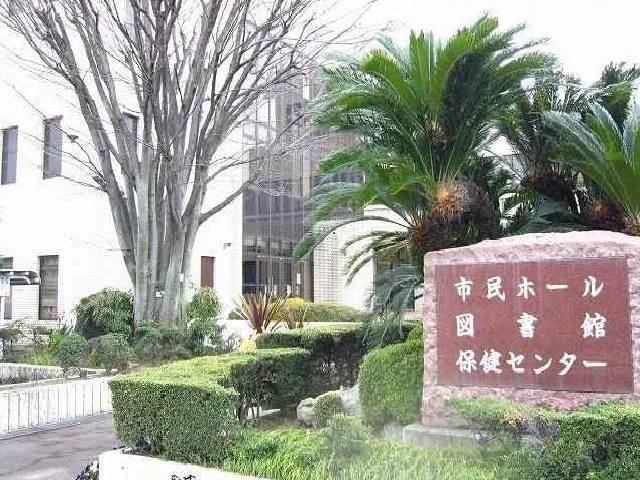 弥冨図書館まで500m