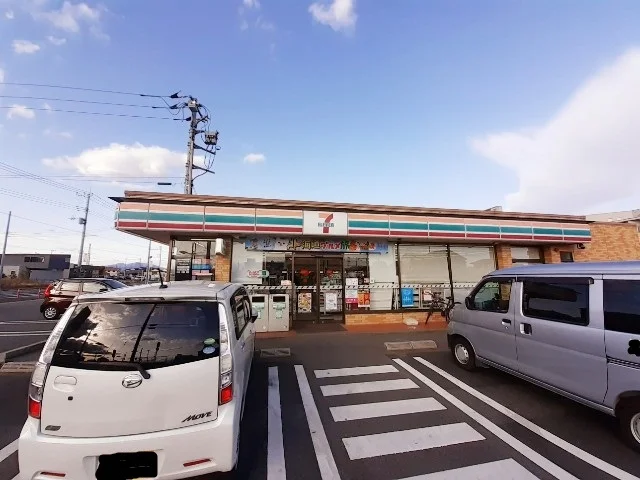 セブンイレブン前橋問屋町店まで600m