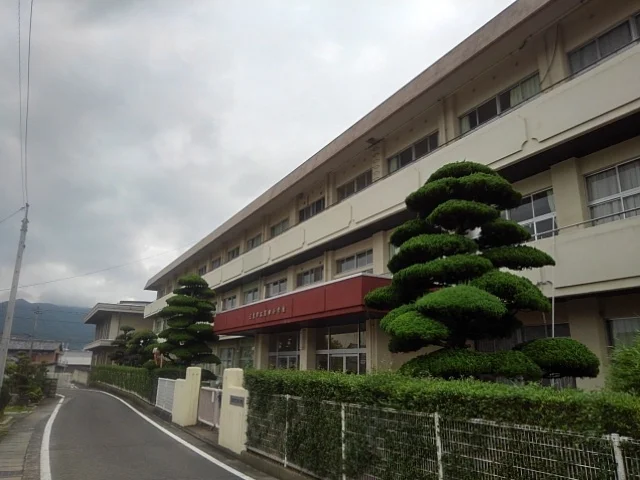 三豊市立笠田小学校まで650m
