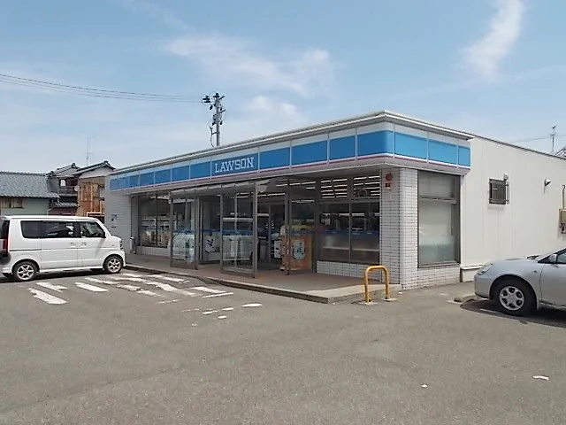 ローソン阿賀野中央町店まで450m