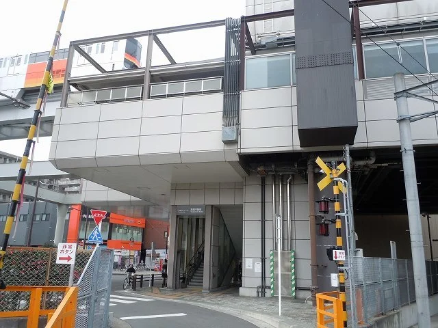 多摩モノレール「高幡不動」駅まで290m
