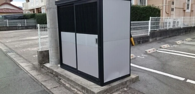 可燃ゴミ専用ゴミ置場まで0m