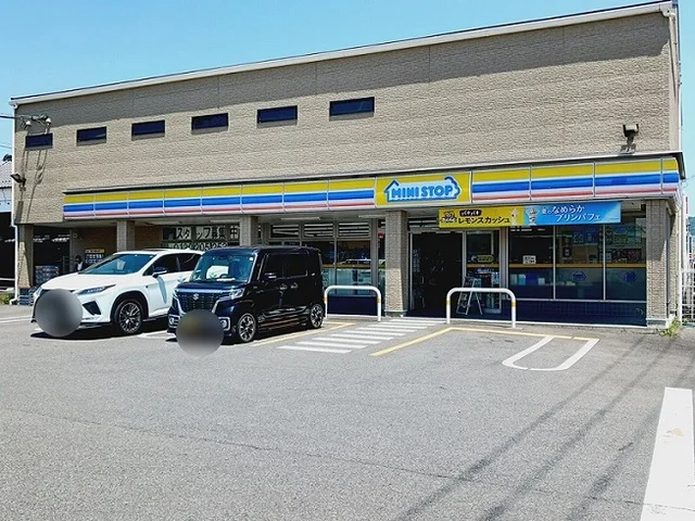 ミニストップ鵜沼西町店まで400m