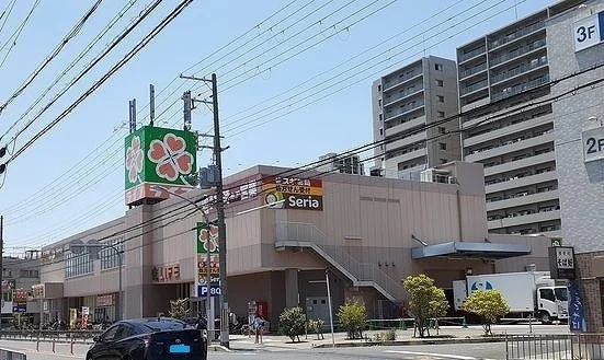 ライフ様まで1100m