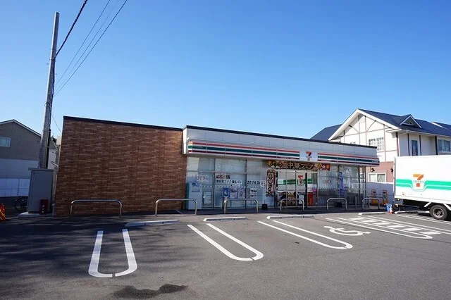 セブンイレブンまで500m