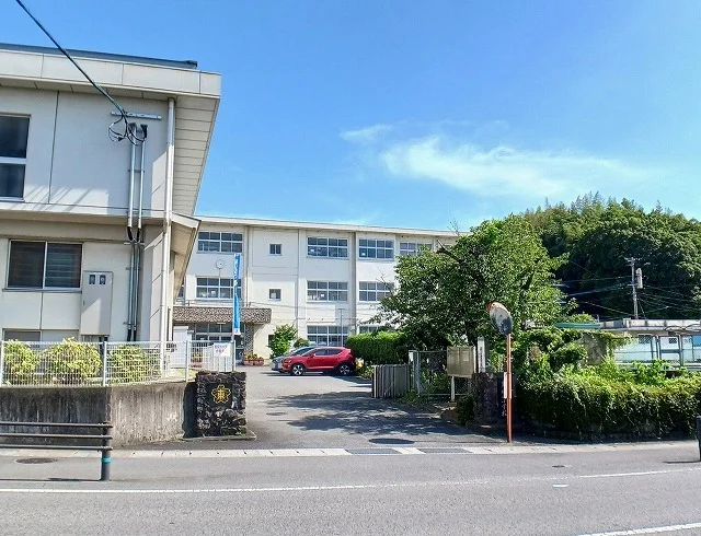 東稙田小学校まで750m