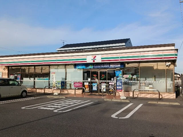 セブンイレブン郷六ヶ内２丁目まで400m