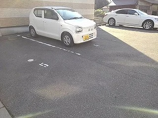 敷地内
