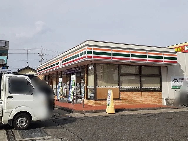 セブンイレブン　細江店まで300m