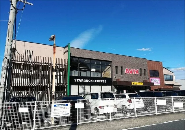 TSUTAYA和田山店まで1100m
