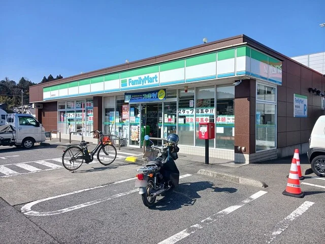 ファミリーマート豊岡昭和町店まで265m