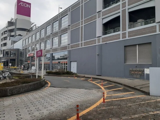 イオンスタイル笹丘まで1200m