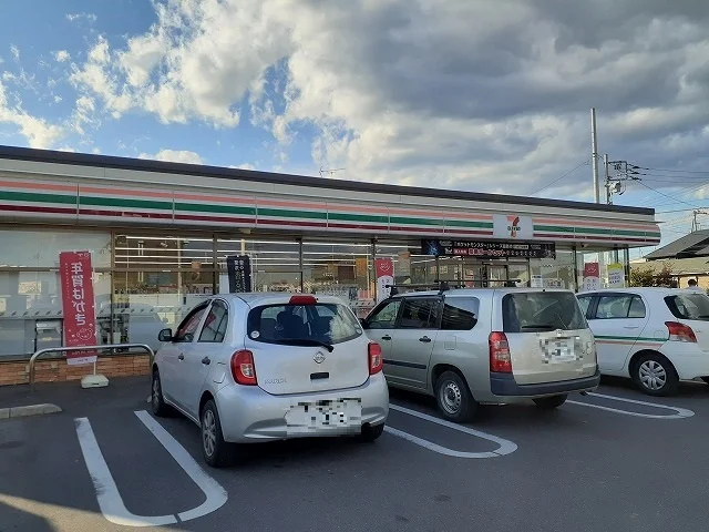 セブンイレブン宇都宮上鶴田店まで400m