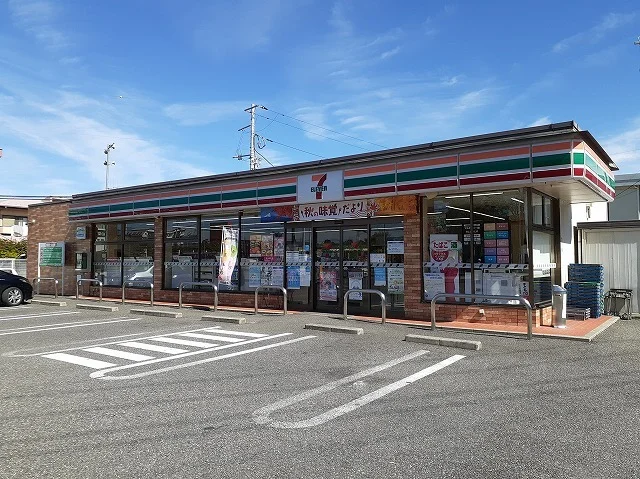 セブンイレブン甲斐大下条店まで400m