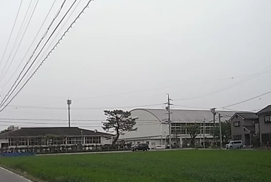 南中学校まで750m