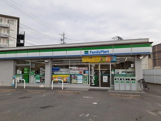 ファミリーマート刈谷司町店まで1060m