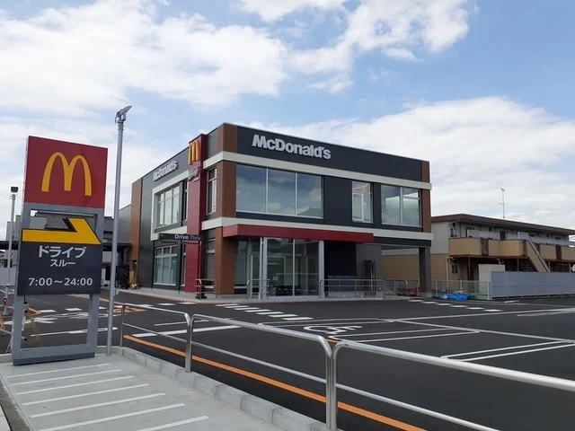 マクドナルド羽島店まで550m