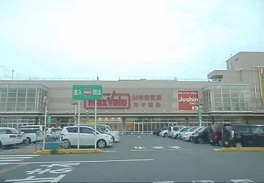 ララパークまで3000m