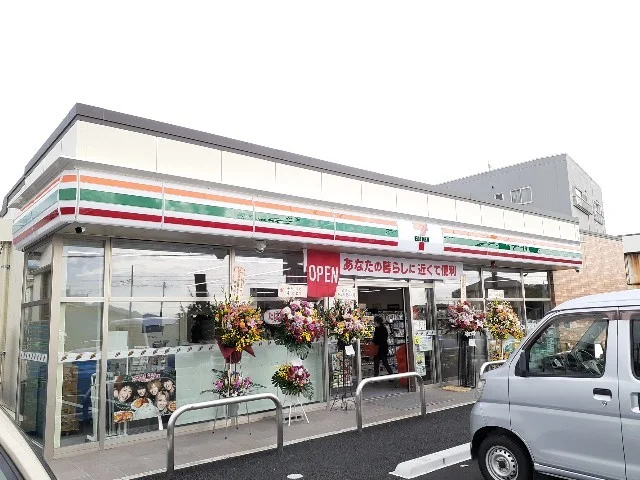 セブンイレブン富士宮小泉店まで700m