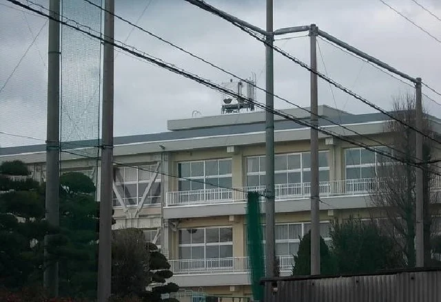 今治市立立花小学校様まで700m