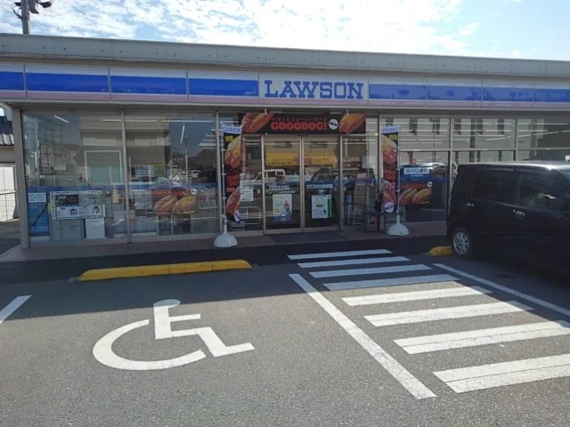 ローソン小郡市役所前店まで160m