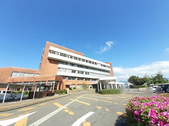 五泉市役所まで2152m