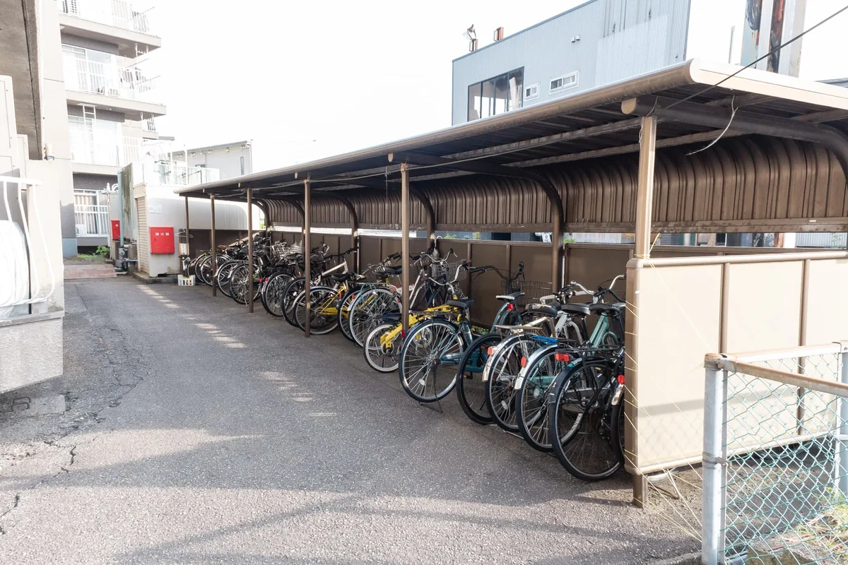 屋根付き駐輪場