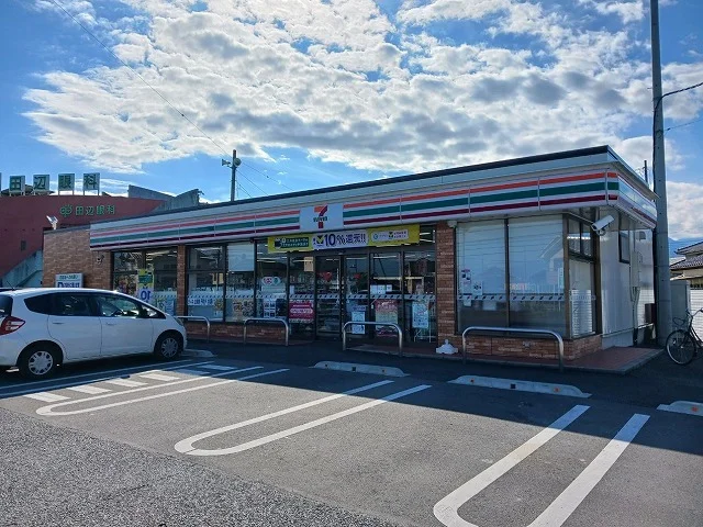 セブンイレブン甲斐西八幡店まで600m