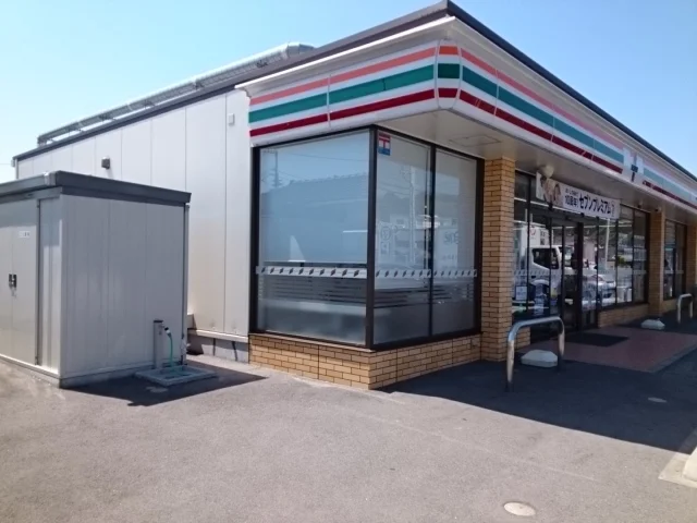セブンイレブン松山北吉田店様まで140m