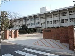 五日市東小学校まで700m