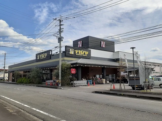 ナガノヤ芳士店まで600m