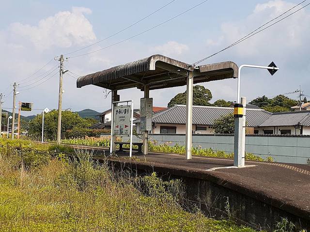 上伊万里駅まで1400m