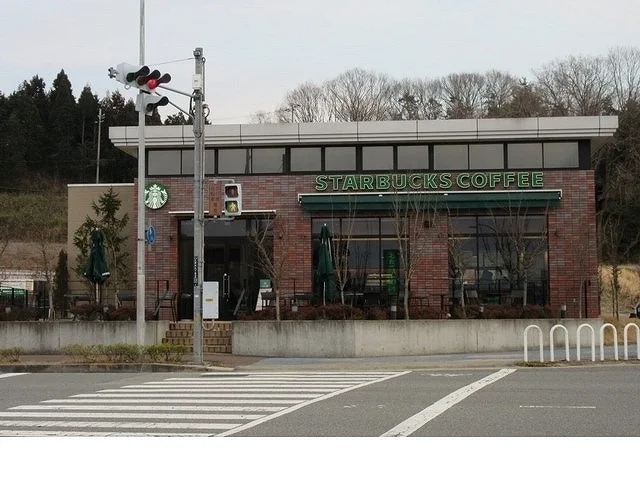 スターバックスコーヒー様まで1200m