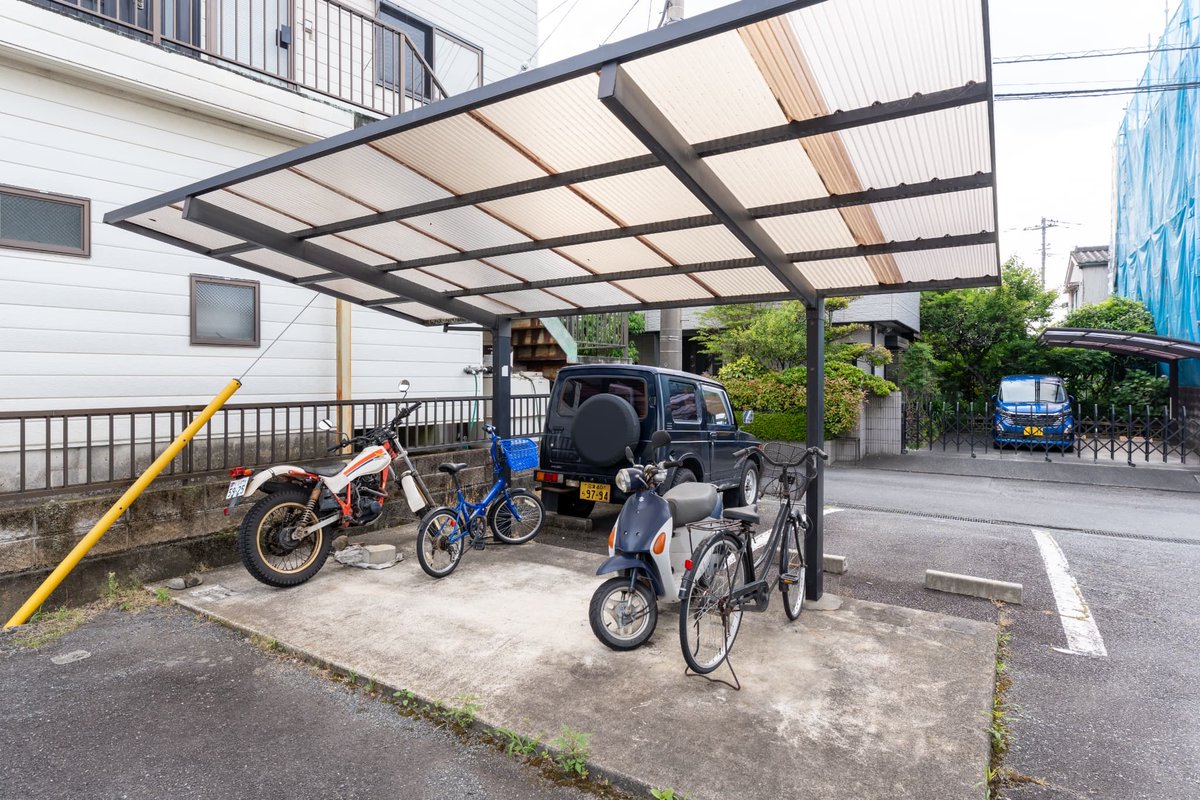 屋根付き駐輪場