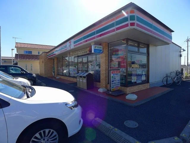 セブンイレブン足利借宿店まで1300m