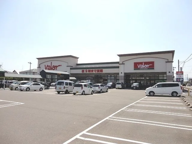 バロー穂積西店まで650m