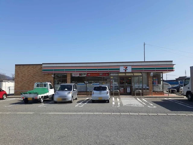 セブンイレブン平田町飛鳥店まで400m