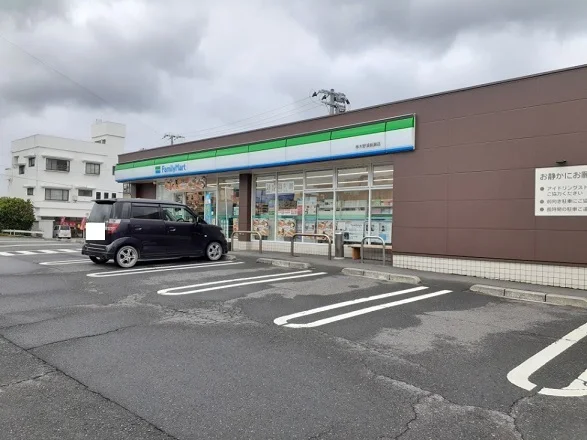 ファミリーマート串木野須納瀬点まで450m