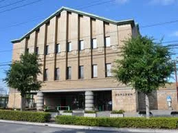 深谷市立図書館まで450m