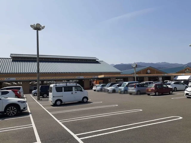 ＪＡ周桑直売所周ちゃん広場様まで2300m