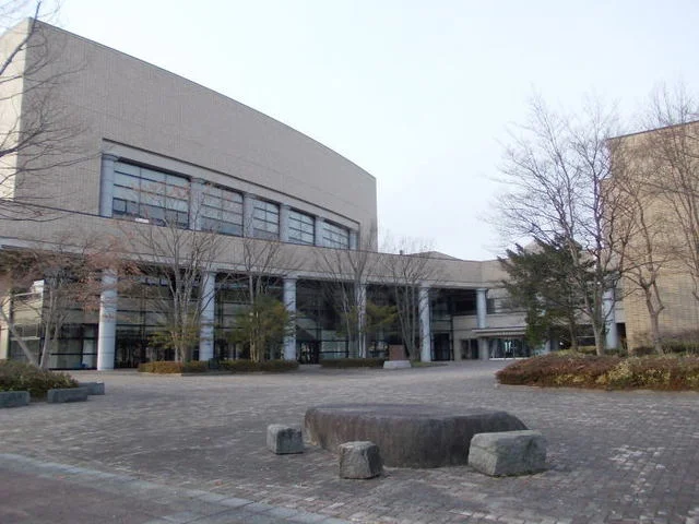 奥州市文化会館Zホールまで750m