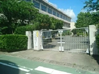 蒲郡南部小学校まで350m