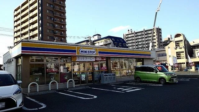 ミニストップまで450m