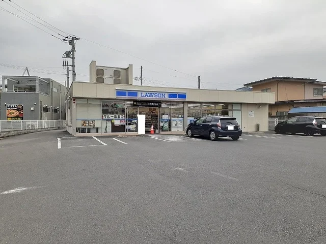ローソン伊勢崎新栄町店まで350m