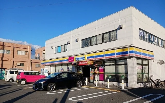 ミニストップ　富士錦町店まで500m