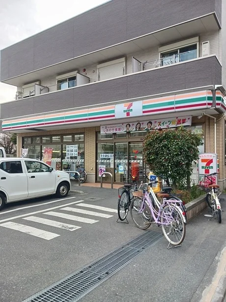 セブンイレブン板橋蓮根3丁目店まで21m