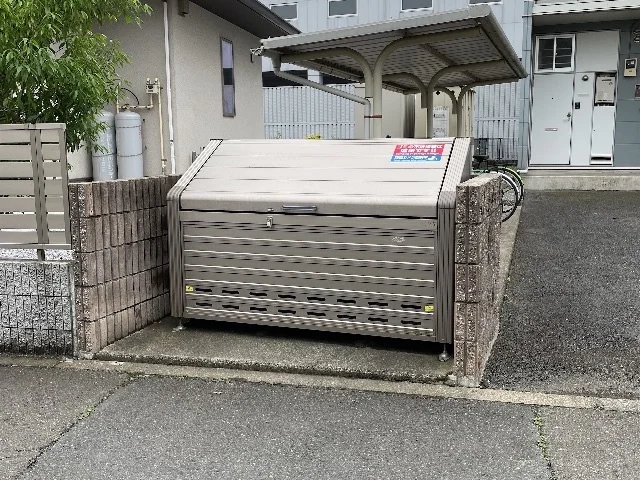 ゴミ捨て場