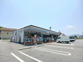 セブンイレブン江田島町店まで500m
