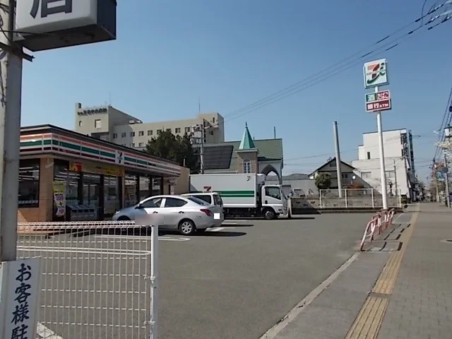 セブンイレブン玉名中店まで650m